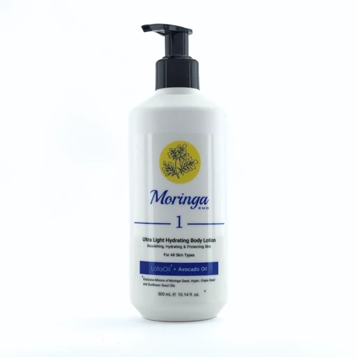 لوسیون بدن مورینگا امو شماره 1 فوق سبک و آبرسان و مناسب انواع پوست Moringa Emo